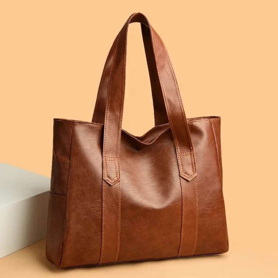 Lucie | L’Essentiel Élégant | À Épaule